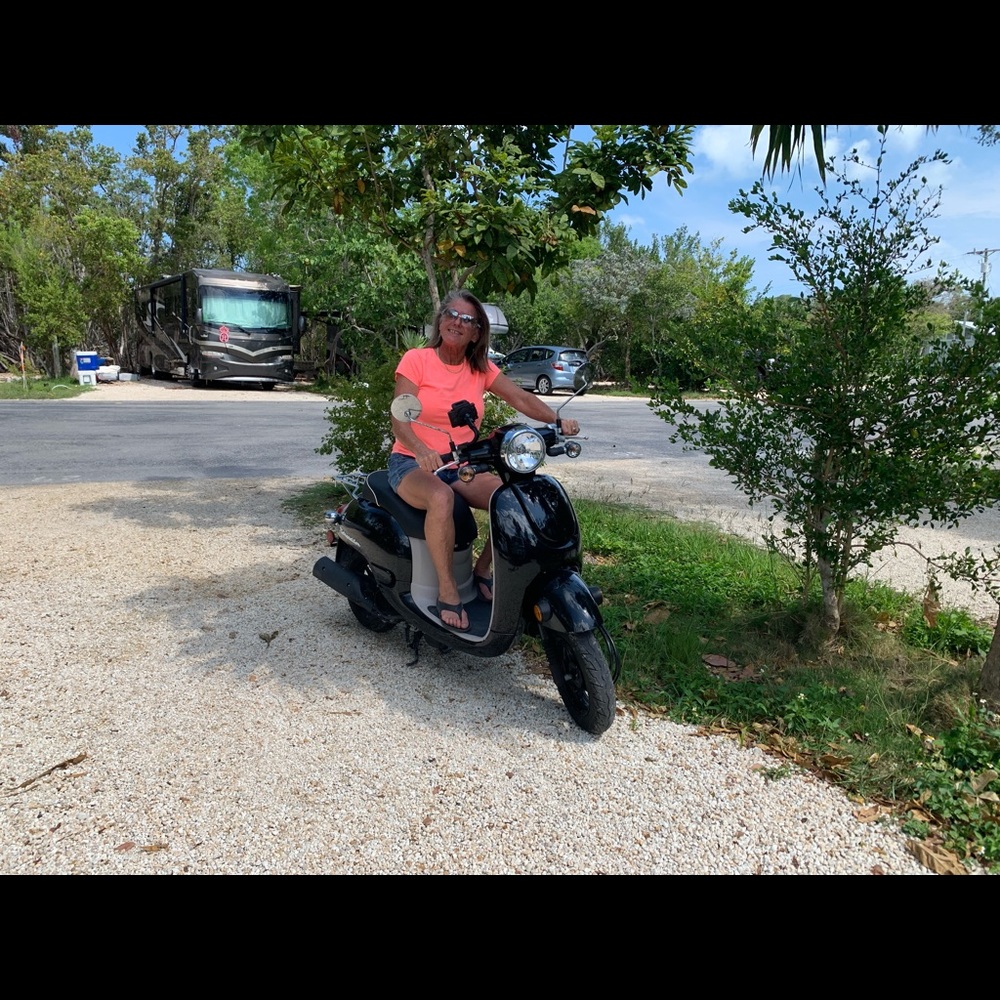 Meet your Posher, Linda